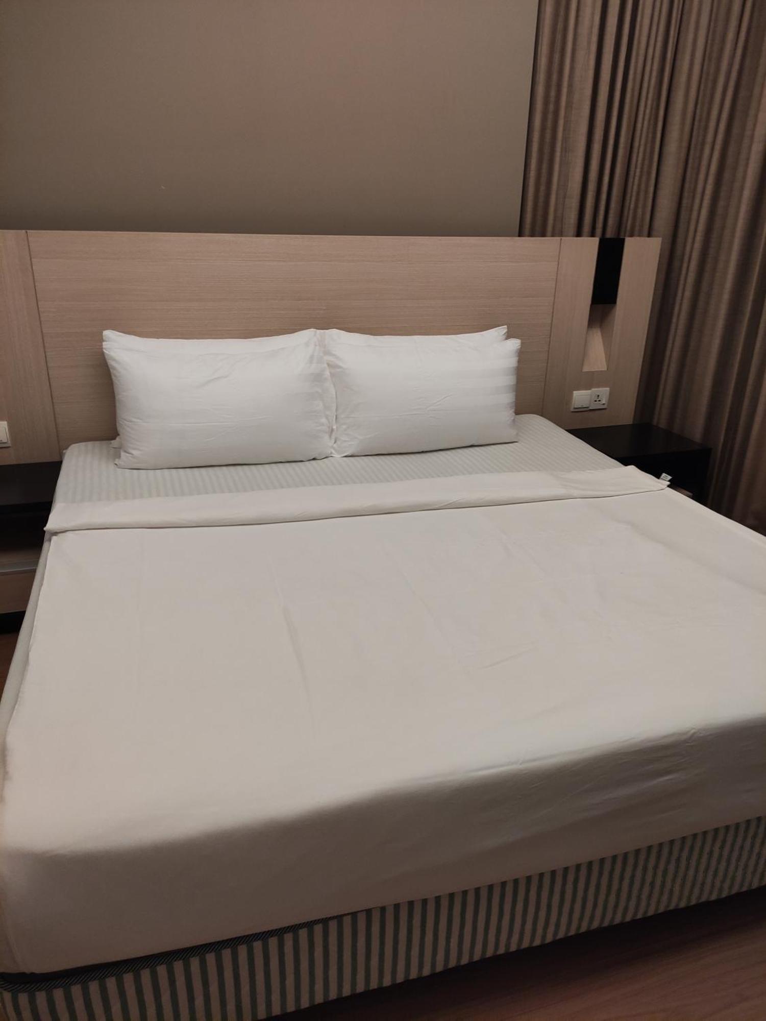 Modern Suites Kl Kuala Lumpur Esterno foto